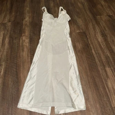 Sutiã modelador vintage Crown-ette brilhante cinto longo modelador 36C - Imagem 1 de 4