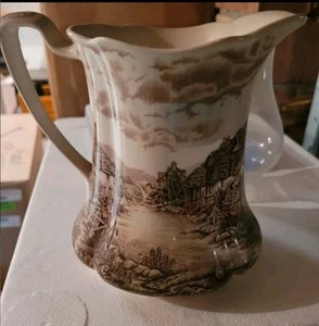 Brocca in ceramica inglese - Foto 1 di 3