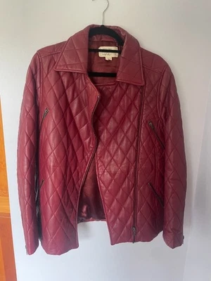 Chaqueta de cuero acolchada Nicole Miller Artelier Foto 1 de 3