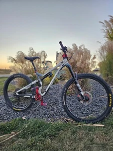 2020 Commencal meta TR 29 Fox full suspension Medium frame Mint condition - Picture 1 of 4