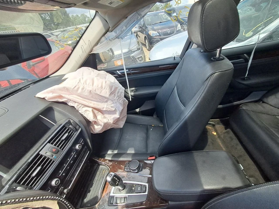 Seat Belt Front Bucket Passenger Retractor Fits 11-17 BMW X3 2556978 Foto 1 de 4