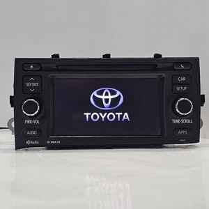 2012-14 Toyota Prius Radio AM FM CD XM Capable Part Number 86140-52110 ID 100023 - Bild 1 von 21