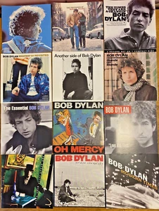 Lot 55 CD Artwork Inserts Dylan Clapton Van Morrison Beatles Wonder Bocelli etc. - Picture 1 of 11
