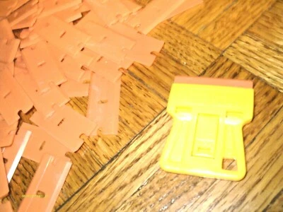 100 Pcs 1.5" Plastic Edge Blades and  1 Compact YELLOW Mini Razor Decal Scraper - Image 1 of 4