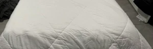 Duvet / Quilt / Comforter Full Size - Picture 1 of 9