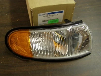 NOS OEM Ford 1996 1997 1998 Mercury Villager Minivan Park Light Lamp Head RH - Image 1 of 4