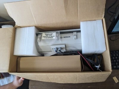 Bosch KBE-498V28-20 Day/Night Outdoor Security Camera [CT-A] - Image 1 of 2