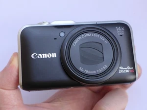 Canon PowerShot SX230 HS 12.1MP / 14x Optical Zoom / Camera Black - Picture 1 of 22