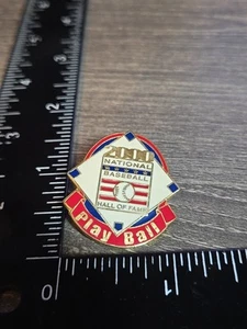 Prendedor de solapa de sombrero coleccionable del Salón de la Fama del Béisbol Nacional 2000 MLB Y6 - Imagen 1 de 2