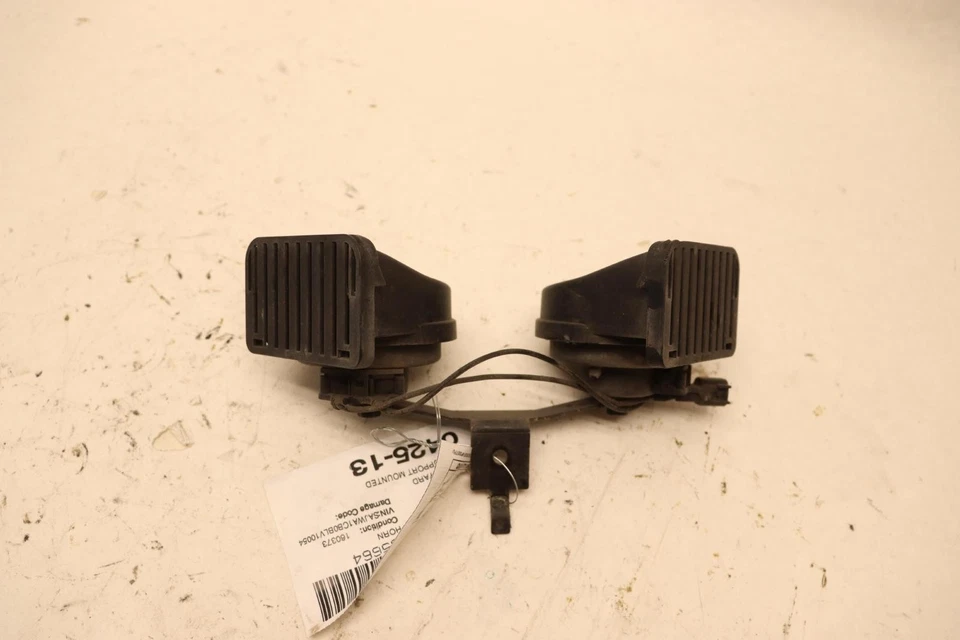 Jaguar XJ XJR 2010-2017 tono bajo y alto bocina tono alarma sirena señal par OEM Foto 1 de 4