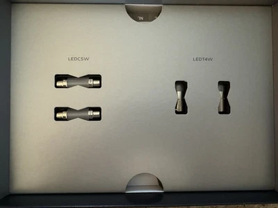 Kit de actualización de bombilla interior LED AUDI A3 A4 A6 Q7 OEM 8P0 052 122 Foto 1 de 4