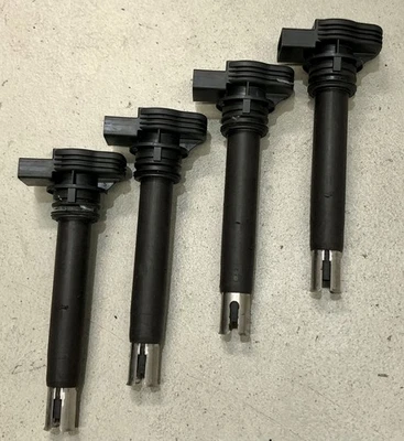 Bosch VW Audi Golf Mk5 Gti Mk6 R 2.0FSI Ignition Coil Pack Set EA113 EA888 Jetta - Image 1 of 4