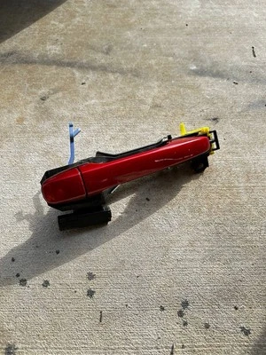 Toyota Prius V 2012 (cinco vagones) manija de puerta exterior trasera izquierda Foto 1 de 2