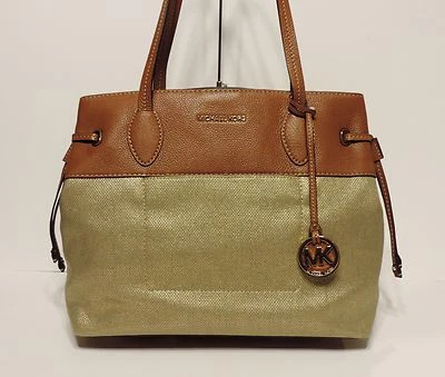 Nuevo Bolso de Hombro MICHAEL KORS LG MARINA CON CORDÓN Dorado MK Bolso de Lona Foto 1 de 4