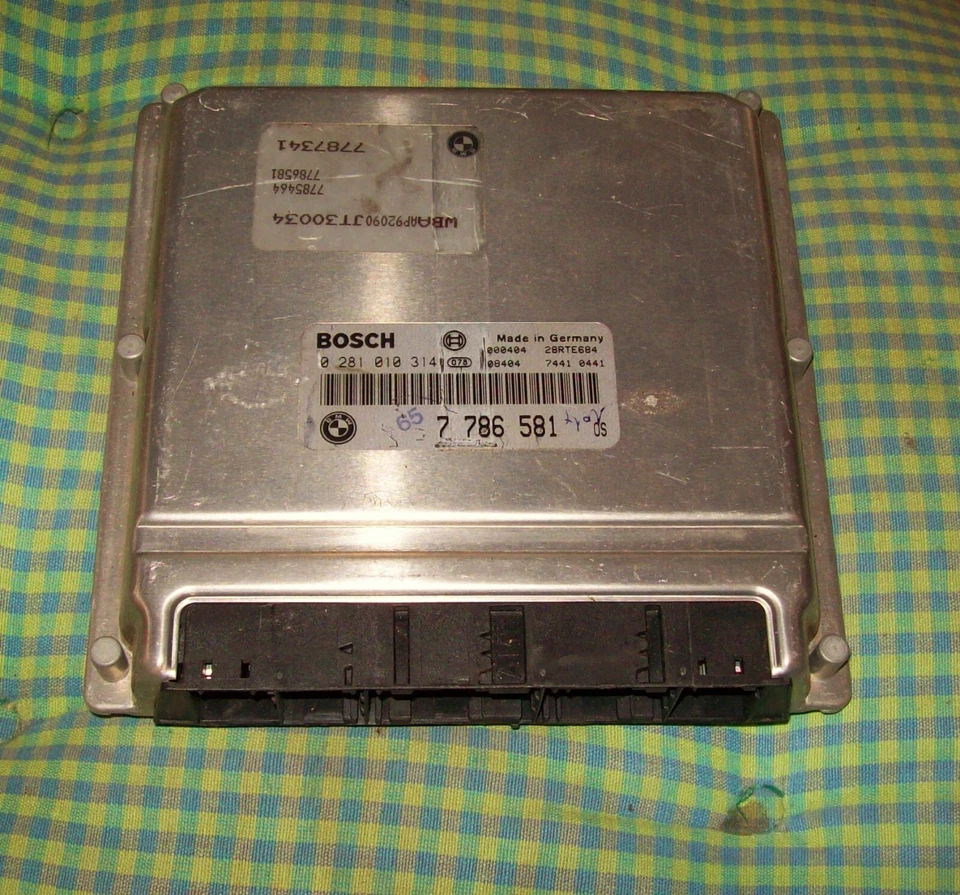 Centralina motore BMW E46 330d Touring M57 05/2000 0281010314 28RTE684 7786581 - Immagine 1 di 1