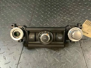 2010 - 2013 Toyota 4Runner Manual Climate Control Panel HAC *( Missing Knob) - Picture 1 of 2