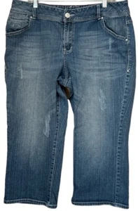 Lane Bryant Blue Capri Distressed Denim Jeans  Womens Size  18 - Picture 1 of 10