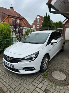 Opel Astra K Lim.5-trg.Edition\Navi\winterpaket\PDC - Bild 1 von 7