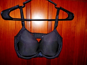 SUJETADOR PUSHUP VICTORIA'S SECRET DREAM ANGLES, CON AROS, ACOLCHADO PESADO, TALLA 34DD, NUEVO CON ETIQUETAS - Imagen 1 de 3