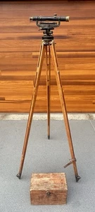 Vintage Early 1900's DAVID WHITE Surveyor Transit Level w/ Case & Wood Tripod - Picture 1 of 17