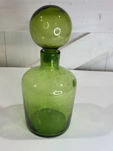 Vintage MCM Avocado Green Glass Decanter Hand Blown Bubbles Bulbous Stopper 10" - Picture 1 of 13