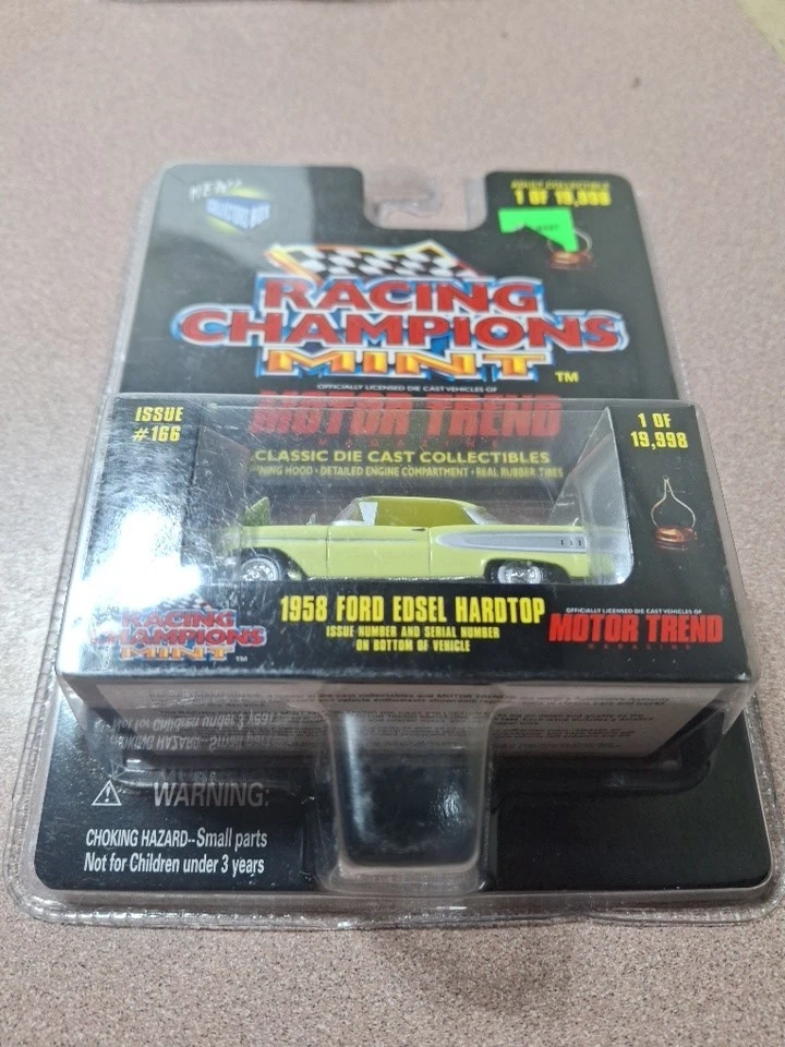 Ford Edsel 1958 amarillo Motor Trend 1998 Racing Champions techo rígido como nuevo Foto 1 de 1