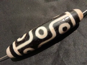 Besondere seltene tibetische natürliche Achat Dzi *9äugig* Perle DD007 - Bild 1 von 7