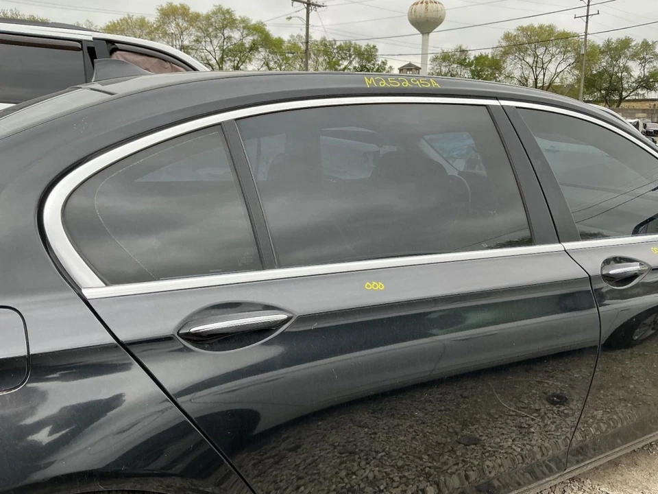 Passenger Rear Side Door Li LWB Single Pane Glass Fits 09-15 BMW 750i 834582 - Image 1 of 4