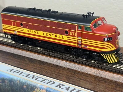 MAINE CENTRAL EMD F3A LOCO - FACTORY DC/DCC / QUANTUM SOUND - HO Scale NEW OOP - Image 1 of 4