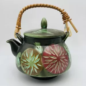 Teapot Lily Pad Green With Rattan Handle Floral Cottage Rustic Vintage 5” - Picture 1 of 12