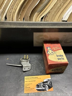 1957 1958 1959 1960 1961 1962 1963 1964 CHEVROLET TRUCK STOP BRAKE LIGHT SWITCH - Image 1 of 4