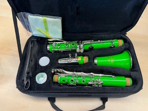 Anuncio nuevoClarinete SYMPHONIE WESTERWALD Bohemia Sistema Verde Maleta Accesorios REDUCIDO BDEG