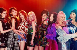 GIRLS GENERATION ... K POP Poster Various Sizes - Picture 1 of 1