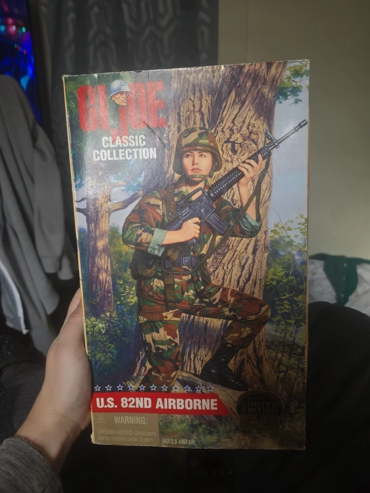 GI Joe EE. UU. 82º Aerotransportado Mujer 1998 Edición Limitada Figura de acción clásica 12" NUEVA Foto 1 de 4