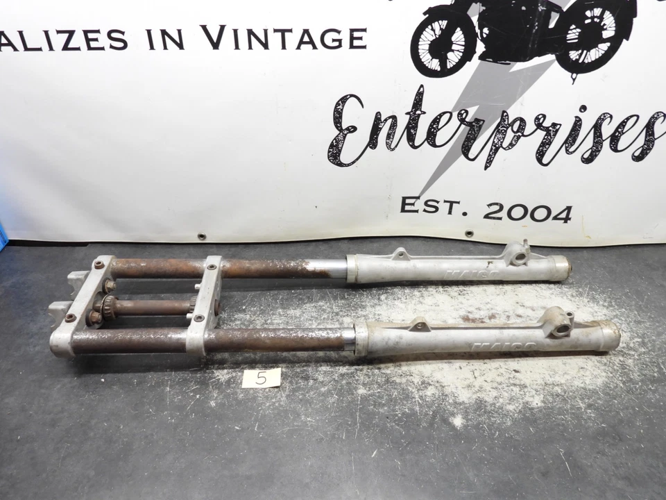 Horquillas y árboles triples AHRMA Maico 250 400 440 #5 2926 Foto 1 de 4