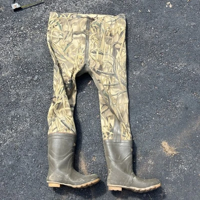 Ducks Unlimited Waders Mens Size 13 Boots, 50" waist, missing suspenders - Image 1 of 4