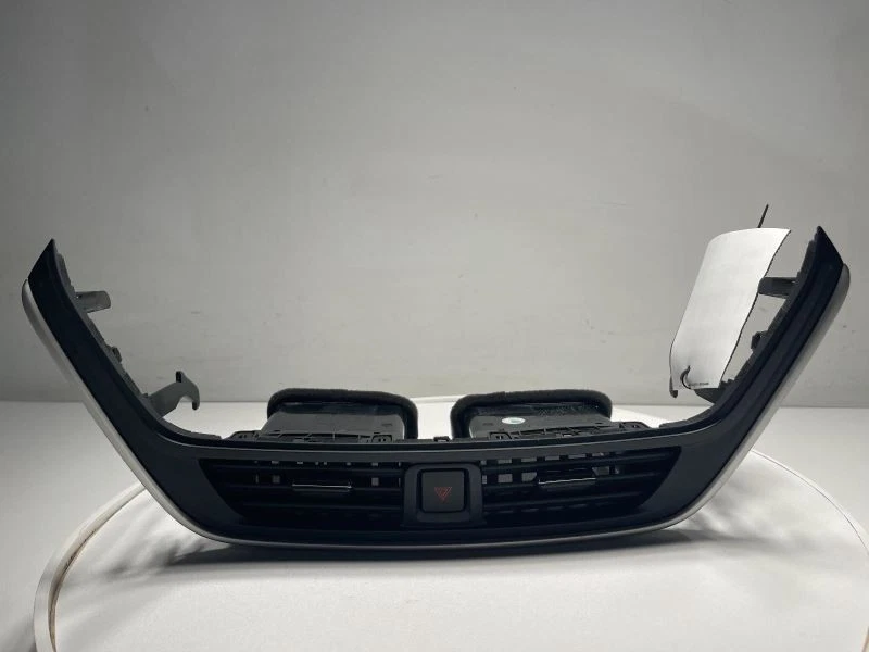 CENTRO EN SALPICADERO VENTILACIONES CON MOLDURA BAZEL SE ADAPTA A NISSAN MAXIMA 38996 2016 Foto 1 de 4