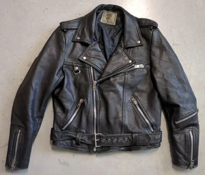 Chaqueta de moto de cuero negra vintage Drag Specialties para hombre 44 punk gótico metal - Imagen 1 de 19