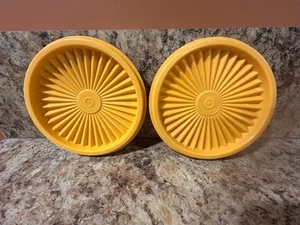VINTAGE LOT OF 2 TUPPERWARE SERVALIER LID 812-12 YELLOW REPLACEMENT LID'S ONLY - Picture 1 of 4