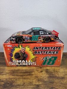 Revell Bobby Labonte 1:24 Scale Interstate Batteries Small Soldiers Stockcar