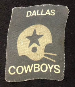 Vintage 1972 "Dallas Cowboys" Helmet Sticker on Cloth *Free Shipping - Picture 1 of 2