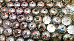 IBM 5965 Tube Twin triode aka E180CC - Picture 1 of 4