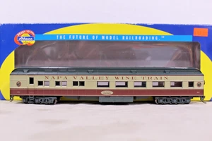 Athearn 85102 Napa Valley RR, Diner Car "Le Petit Gourmet" #1015 - Picture 1 of 18