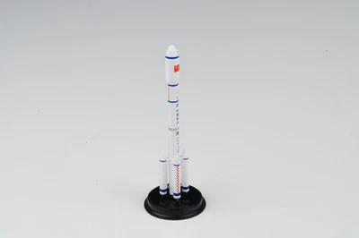 Dragon Models 1/400 Long March 2F Rocket Tiangong 1 CNSA - Image 1 of 2