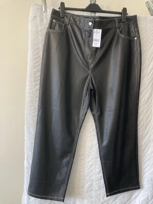 Next Faux Leather Short Trousers Size 20 Regular BNWT RRP £40 - Image 1 of 4