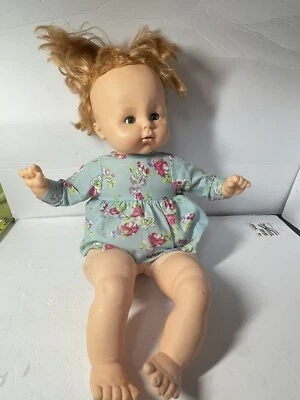 Horsman Dolls Inc. Muñeca de cuerpo suave de colección 256 muñeca 24” ojos cerrados Foto 1 de 4