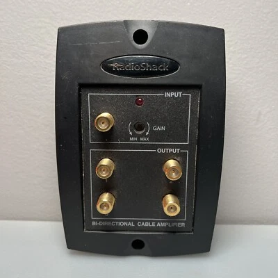 Radio Shack 15-1197 Bidirectional Cable TV Amplifier 1-in/4-out - Image 1 of 4
