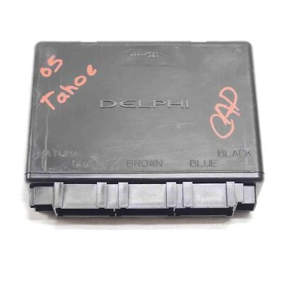 Conjunto de módulo de control de carrocería Yukon 2005 5,3 L OEM 15136877 Foto 1 de 4