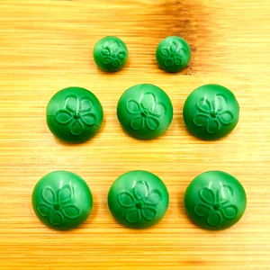 Green VTG Glass Moonglow DIGS Flower Button Set MCM Germany Complete Blouse Set - Picture 1 of 8