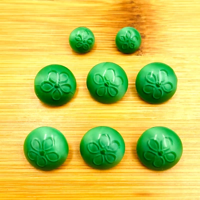 Green VTG Glass Moonglow  DIGS Flower Button Set MCM Germany Complete Blouse Set - Image 1 of 4